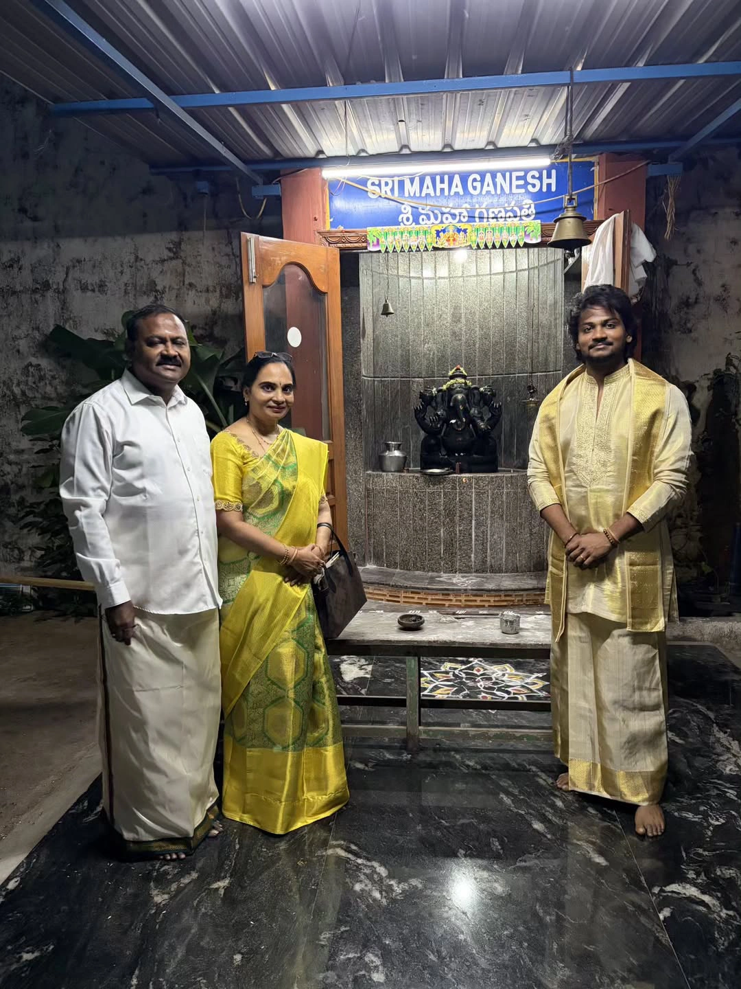 Shanmukh Jaswanth Visits Tirumala with Vaishnavi