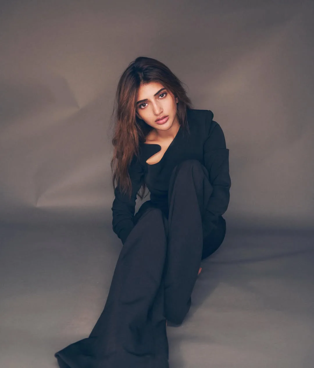 Star beauty sreeleela stunning looks in black dress