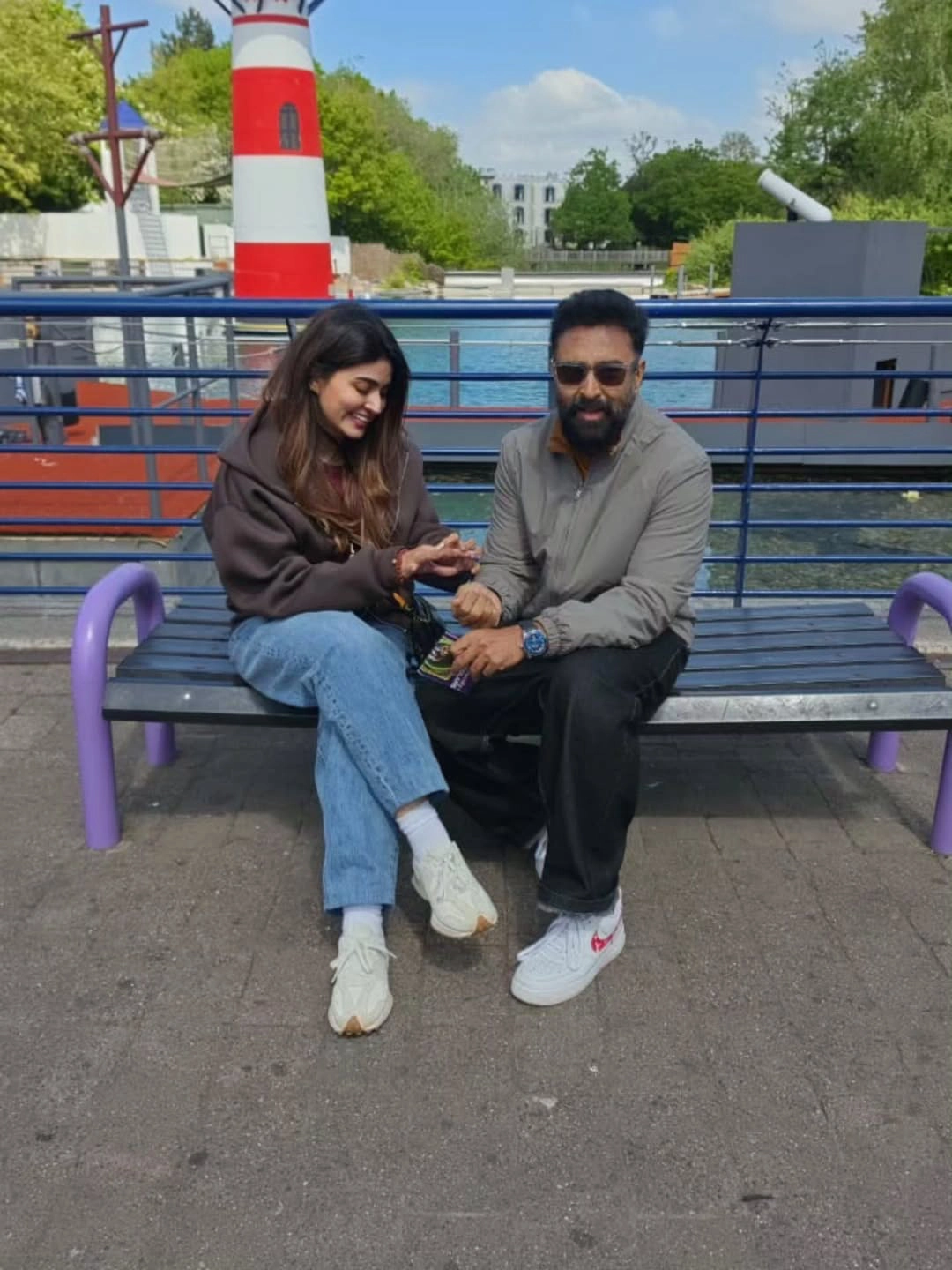 Sneha Shares Cute Photos with Husband Prasanna on Wedding Anniversary
