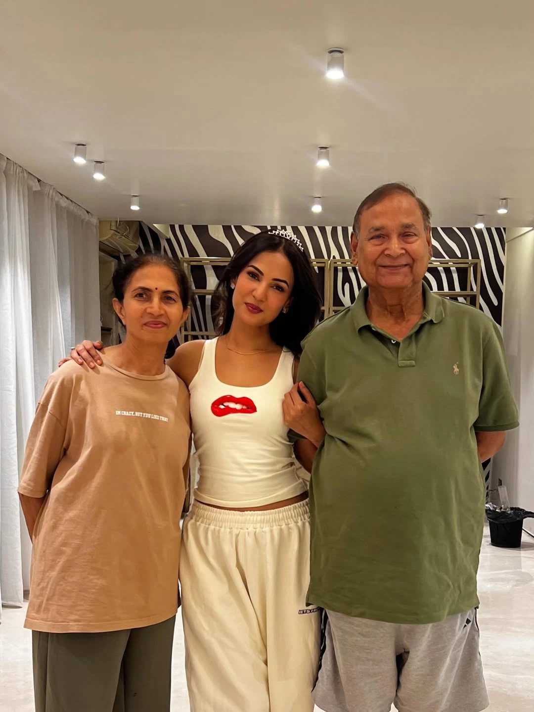 Sonal Chauhan Birthday Celebrations