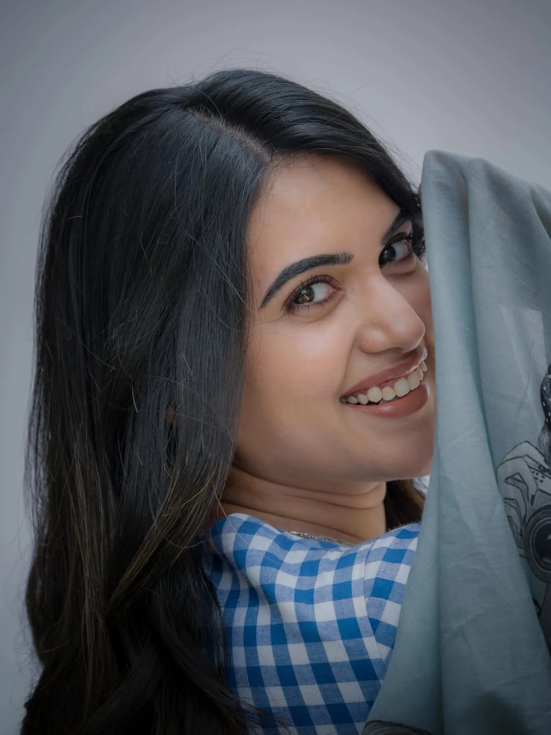 Sravanthi Chokarapu Stunning Looks in Saree
