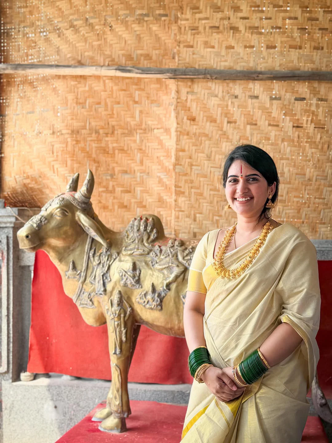 Sravanthi Chokarapu Visits Swarnagiri Temple