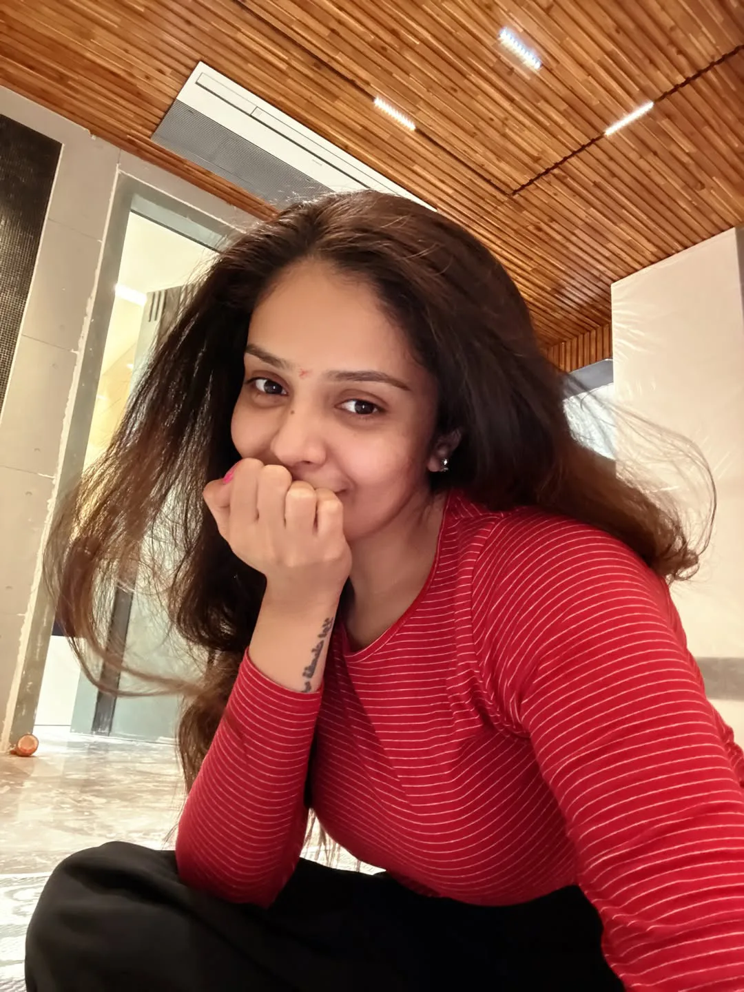 Star Anchor Sreemukhi Perform House Warming Ceremony in Her New Home