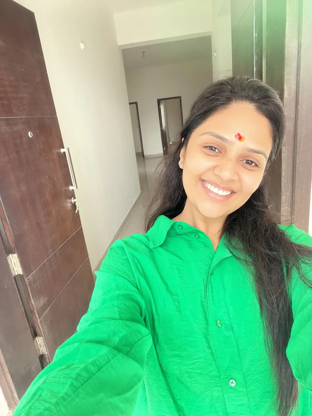 Star Anchor Sreemukhi Perform House Warming Ceremony in Her New Home