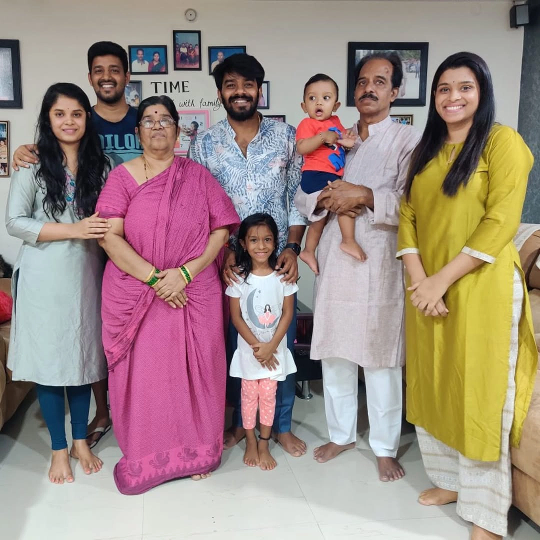 Sudigali Sudheer Family Photos