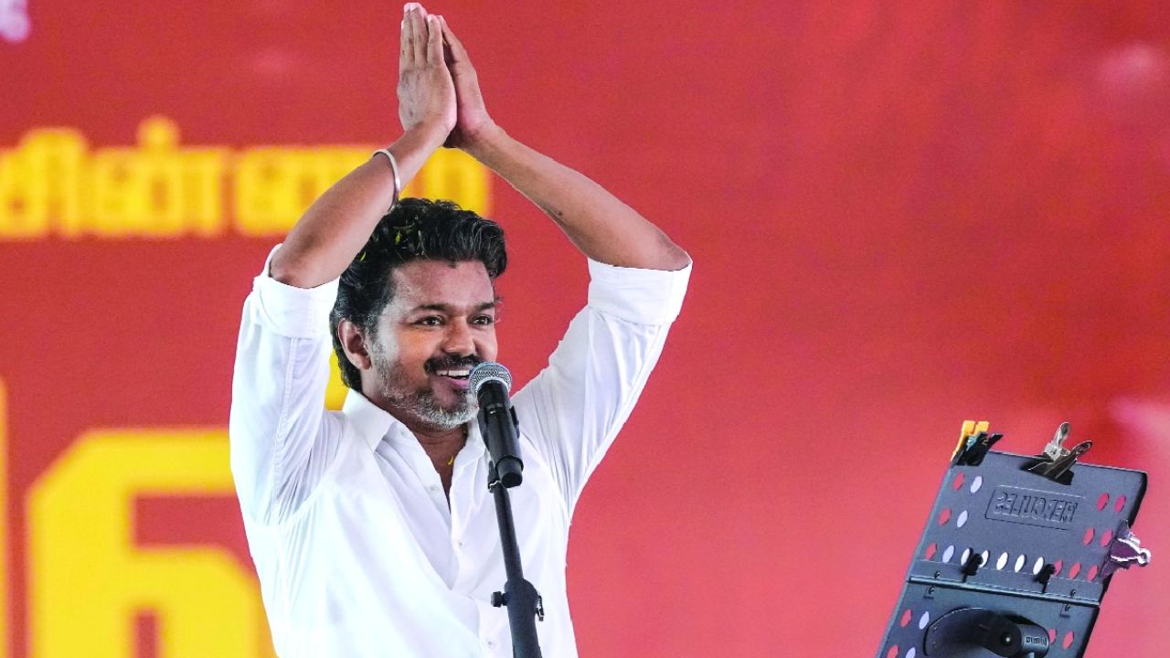 CM Vijay: తమిళనాడు సీఎంగా విజయ్..  ఫస్ట్ వెయ్యి కోట్ల సినిమా వచ్చేస్తోంది