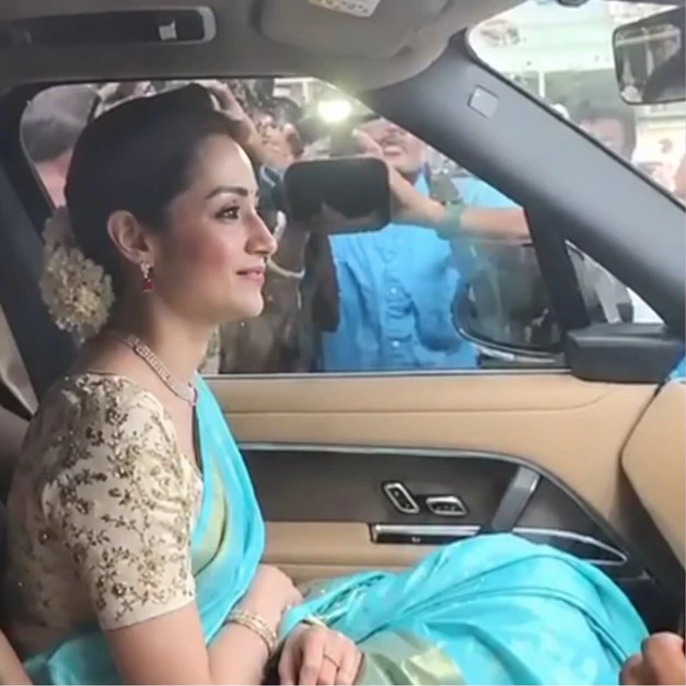 Trisha Appearance in Vijay Oath Ceremony