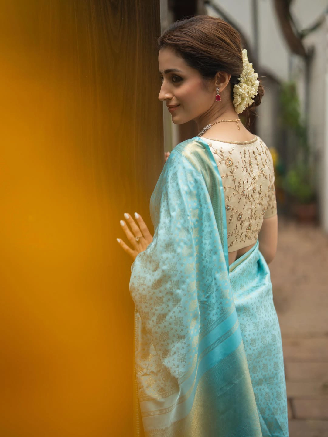 Trisha Krishnan Traditional Saree Looks