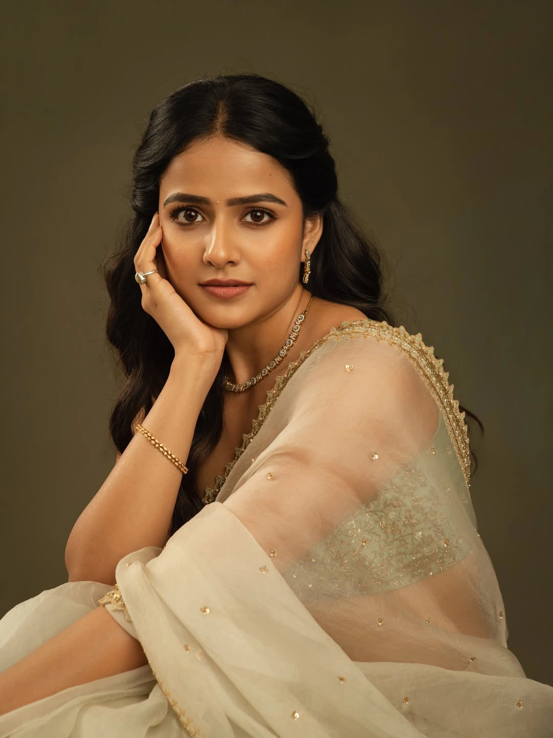Vaishnavi Chaitanya Simple Looks in Saree