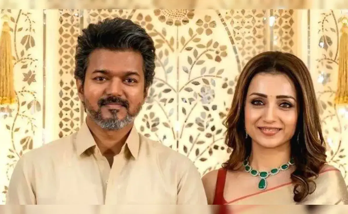 Vijay Trisha Photos goes Viral