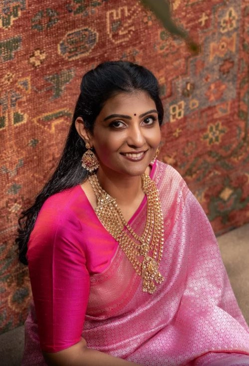 Allari Naresh Wife Virupa Kantamneni Birthday