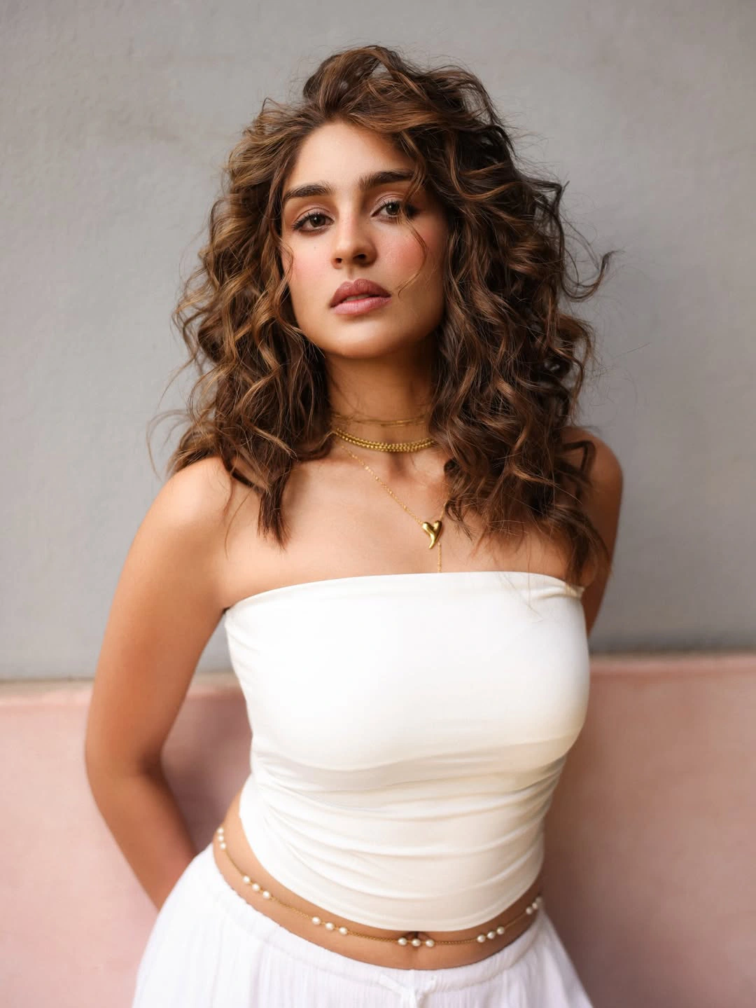 Yukti Thareja Shows her Stunning Beauty