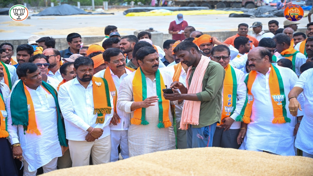 TG Paddy Procurement : తెలంగాణాలో ఉంది రైతులు మార్కెట్ కాదు.. స్కాముల మార్కెట్ : బీజేపీ మహేశ్వర్ రెడ్డి