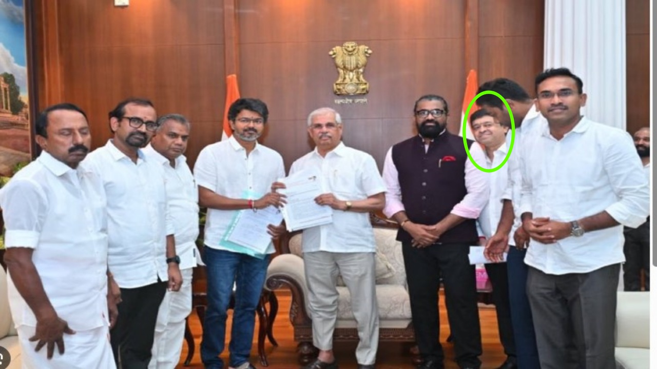 CM Vijay-Vishnu Reddy : తమిళనాడు విజయ్ అత్యంత సన్నిహితుల శిబిరంలో.. తెలుగు మాజీ సీఎం బావమరిది..