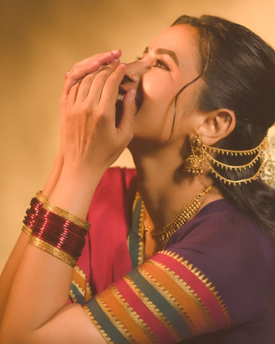 hit movie fame komalee prasad traditional look viral