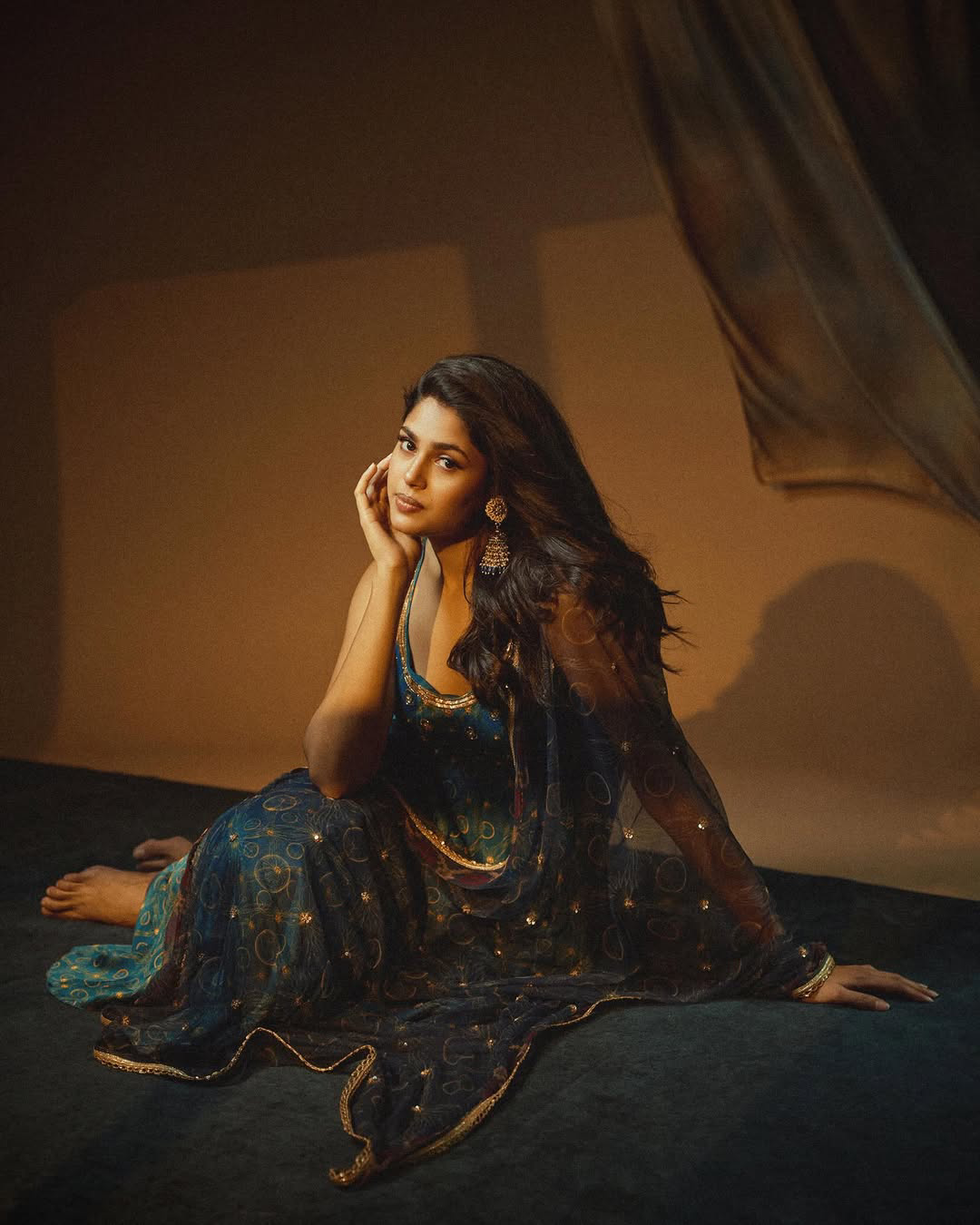 jathi ratnalu fame faria abdullah latest photos