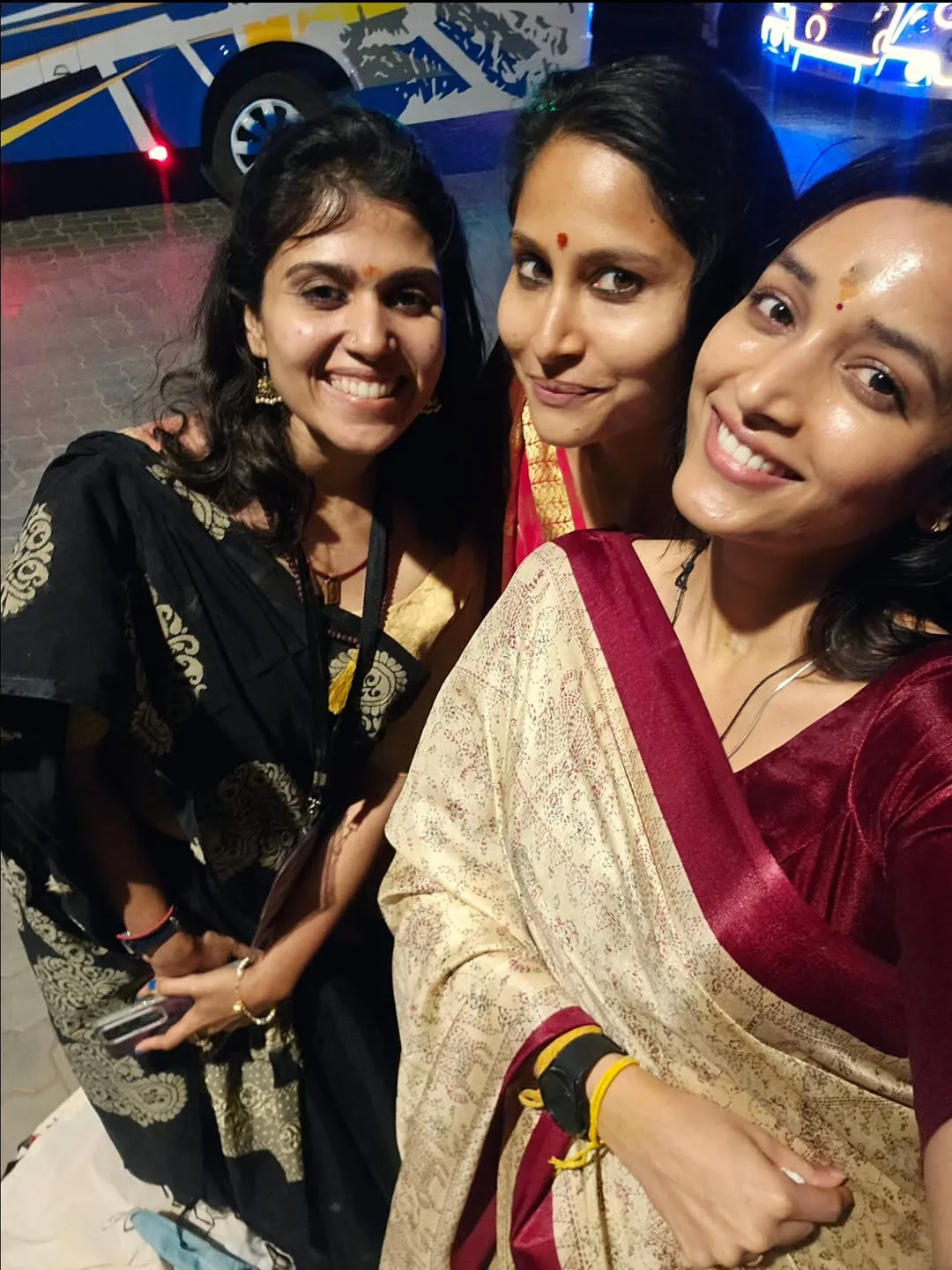 kgf fame srinidhi shetty in devotional mood photos viral on social media