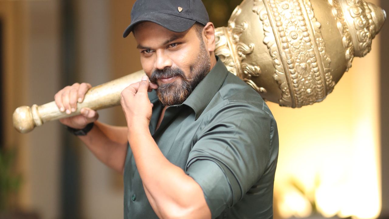 Manchu Manoj : తన సినిమాలు, సేవా సంస్థ గురించి మాట్లాడిన మంచు మనోజ్..