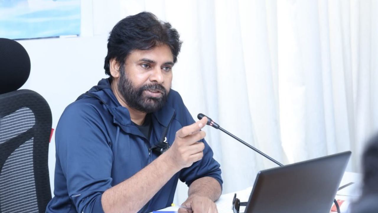 Pawan Kalyan : ‘పెద్ది’ ఇష్యూ.. పవన్ కళ్యాణ్ ని కలిసిన నిర్మాతలు..