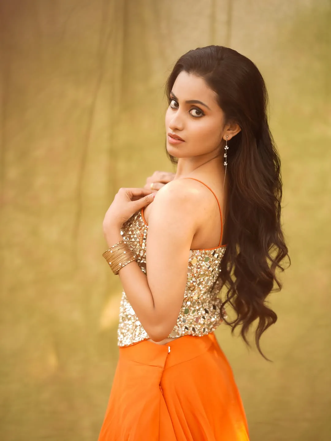tollywood anchor Deepika pilli stunning looks