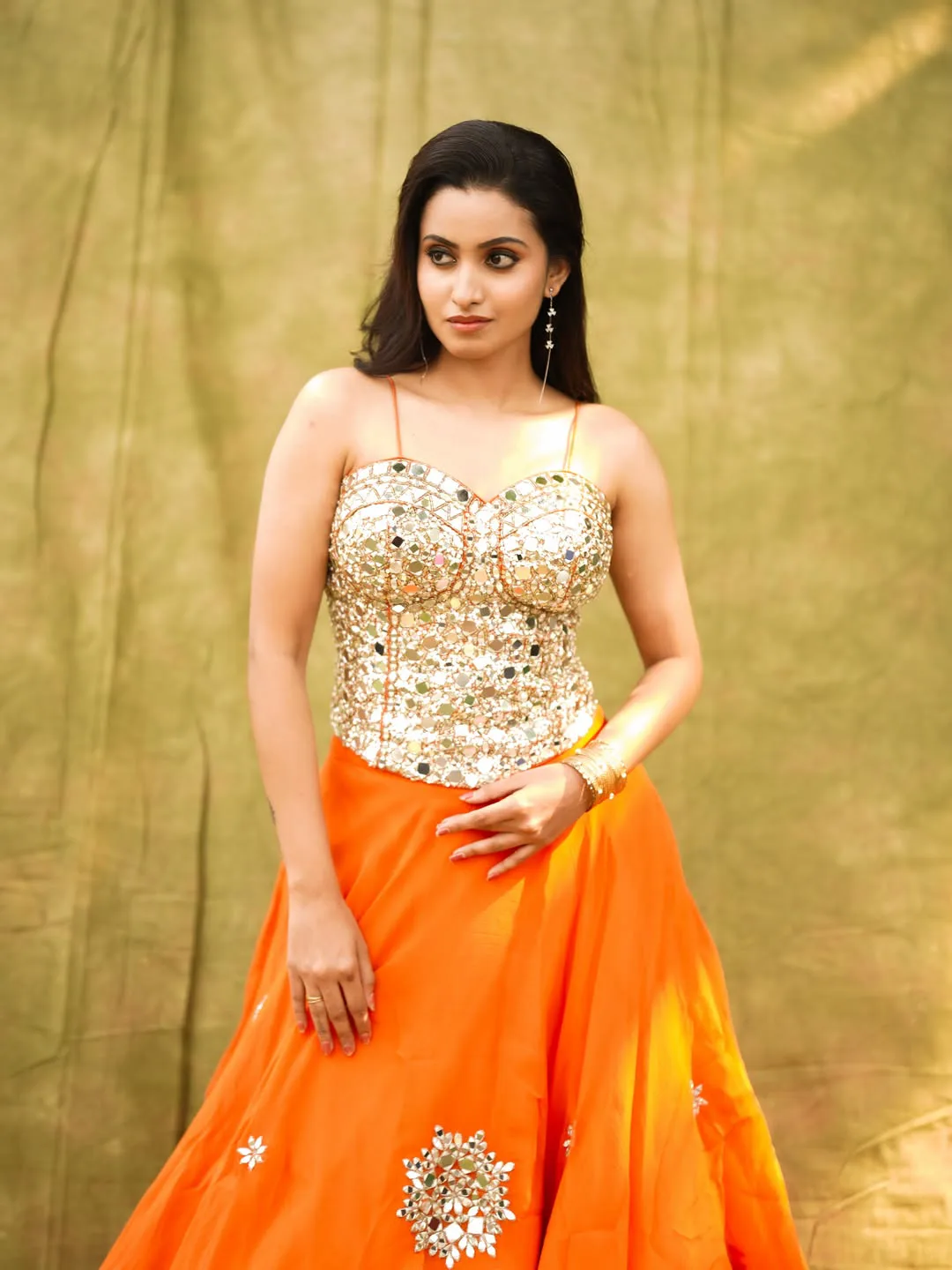 tollywood anchor Deepika pilli stunning looks