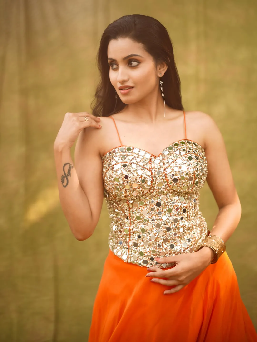 tollywood anchor Deepika pilli stunning looks
