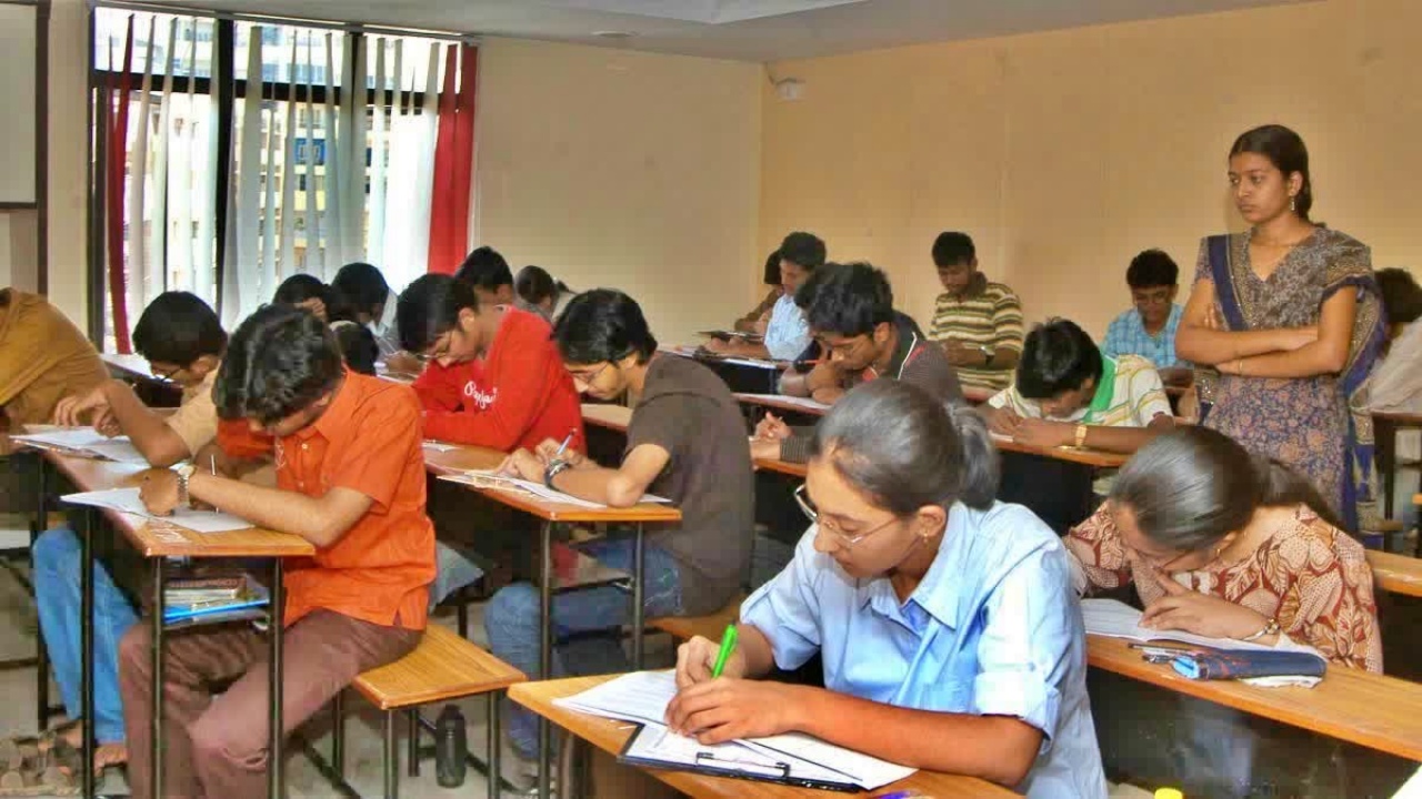 TTD Sculpture College : పది పాసైన విద్యార్థులకు శుభవార్త.. ఈ కాలేజీలో సీటొస్తే ఉచిత విద్యం+భోజనం.. జాబ్ సాధించేలా శిక్షణ