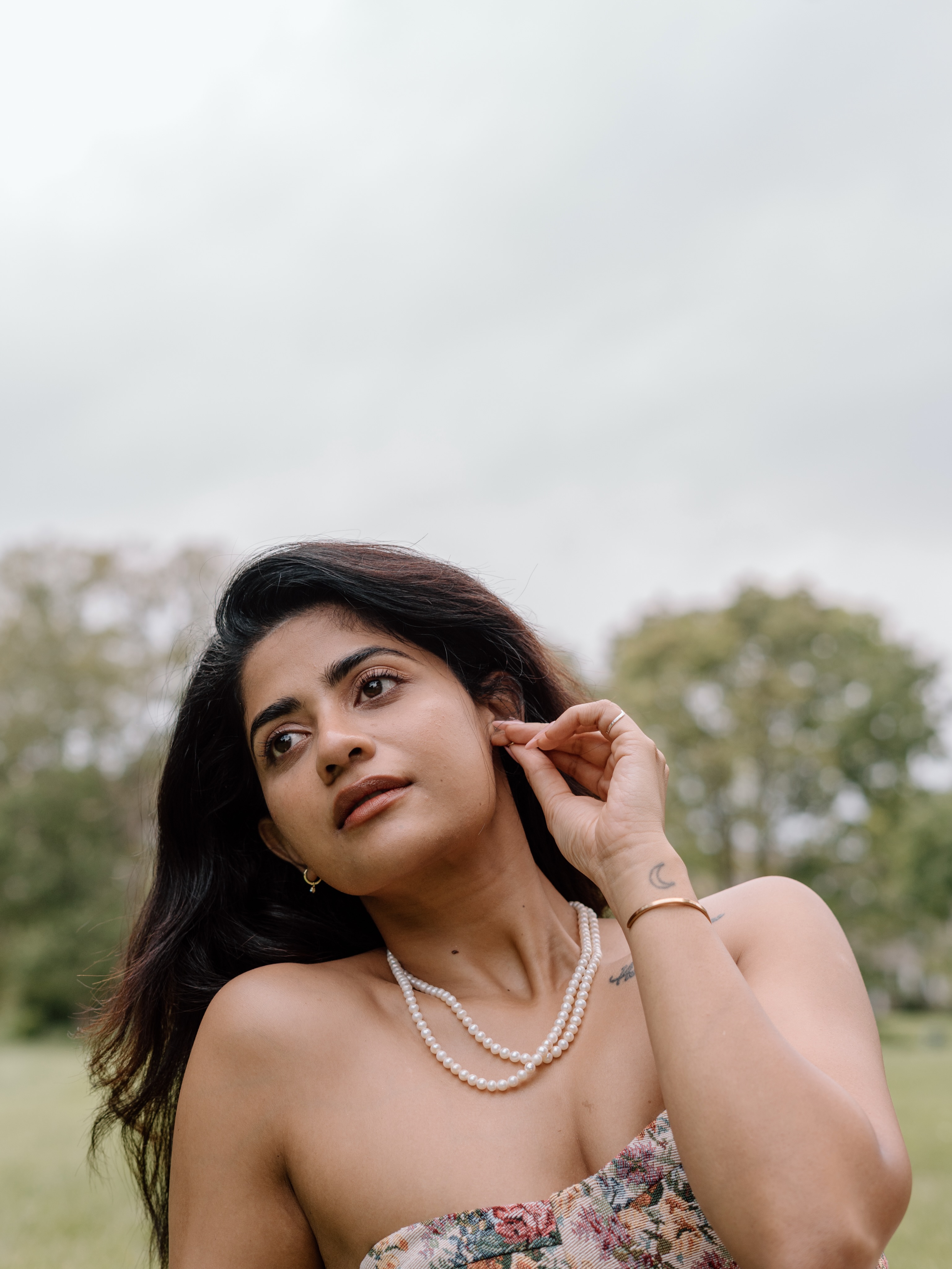 Abhignya Vuthaluru Dazzling Looks in Tight Outfit