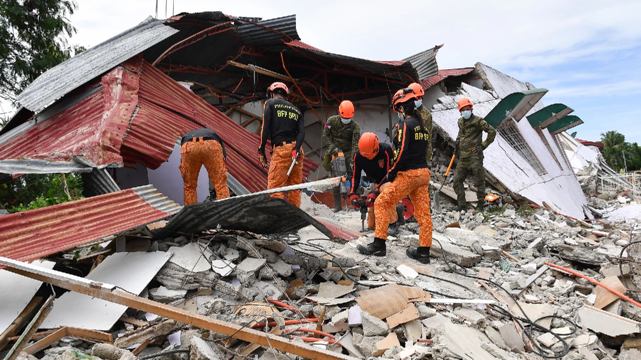 Philippines Earthquake: ఫిలిప్పీన్స్‌లో మరో భారీ భూకంపం.. రిక్టరు స్కేలుపై 6.5 తీవ్రత