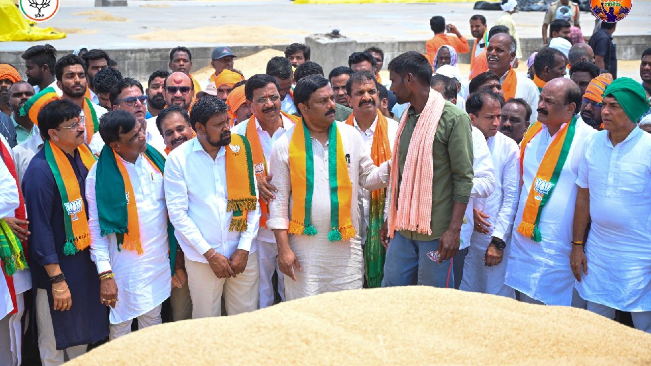 Maheshwar Reddy: తెలంగాణాలో ‘రైతు గోస – బీజేపీ భరోసా బస్ యాత్ర’.. మహేశ్వర్ రెడ్డి యాత్రతో కదిలిన కాంగ్రెస్ మంత్రులు