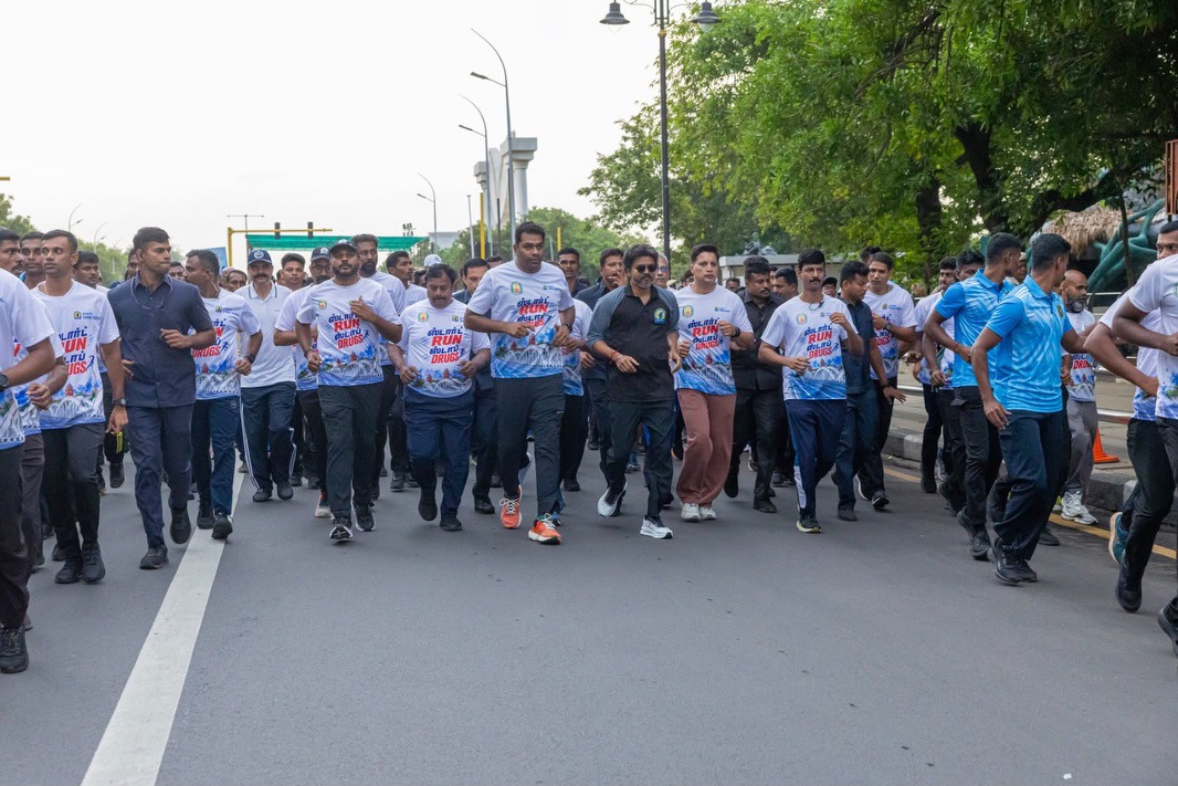 CM Vijay Running in Anti Drugs Movement