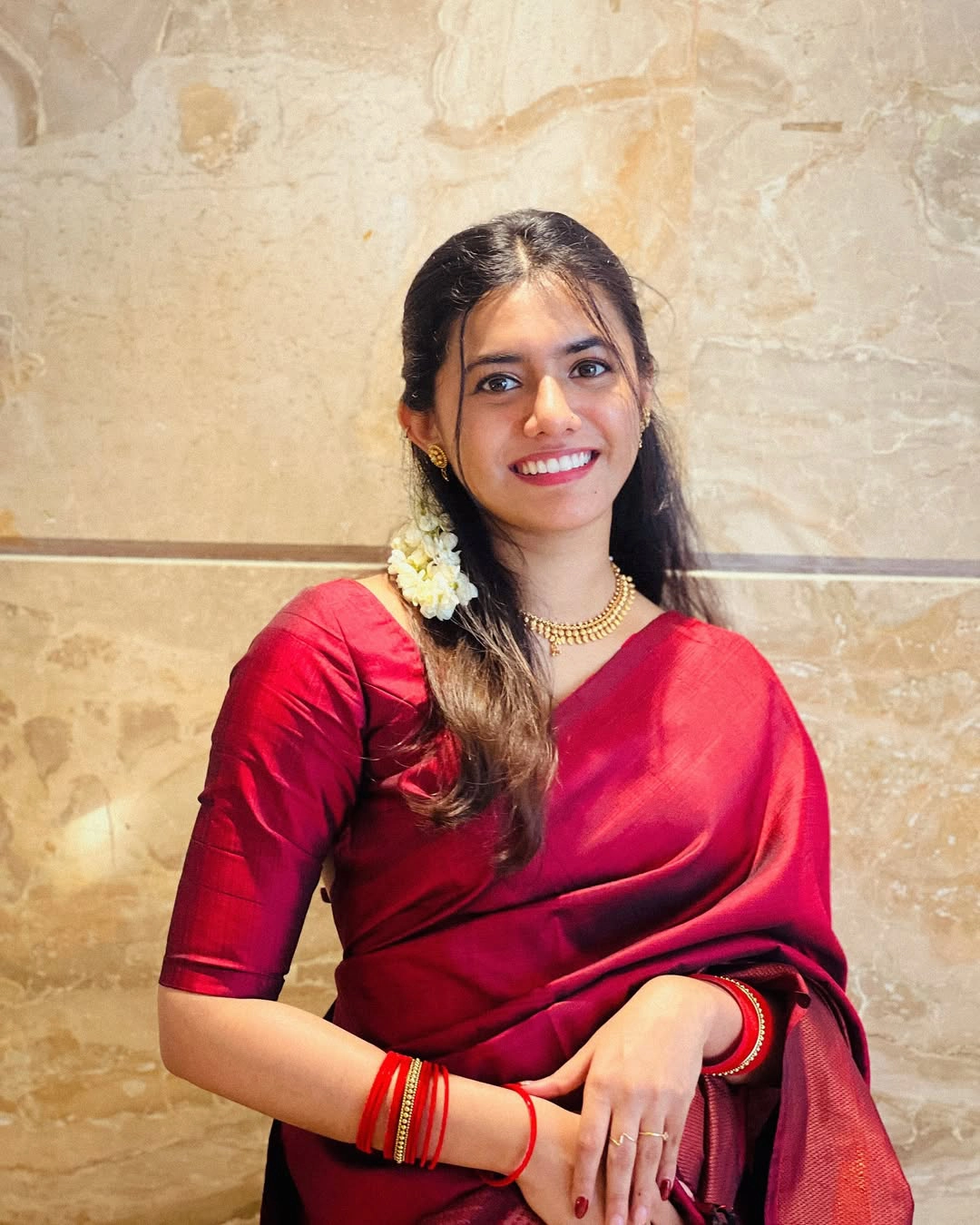 Femina George Malayalam Actress Acting in Allu Arjun Raaka Movie