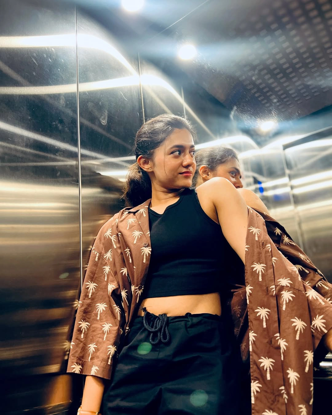 Femina George Malayalam Actress Acting in Allu Arjun Raaka Movie