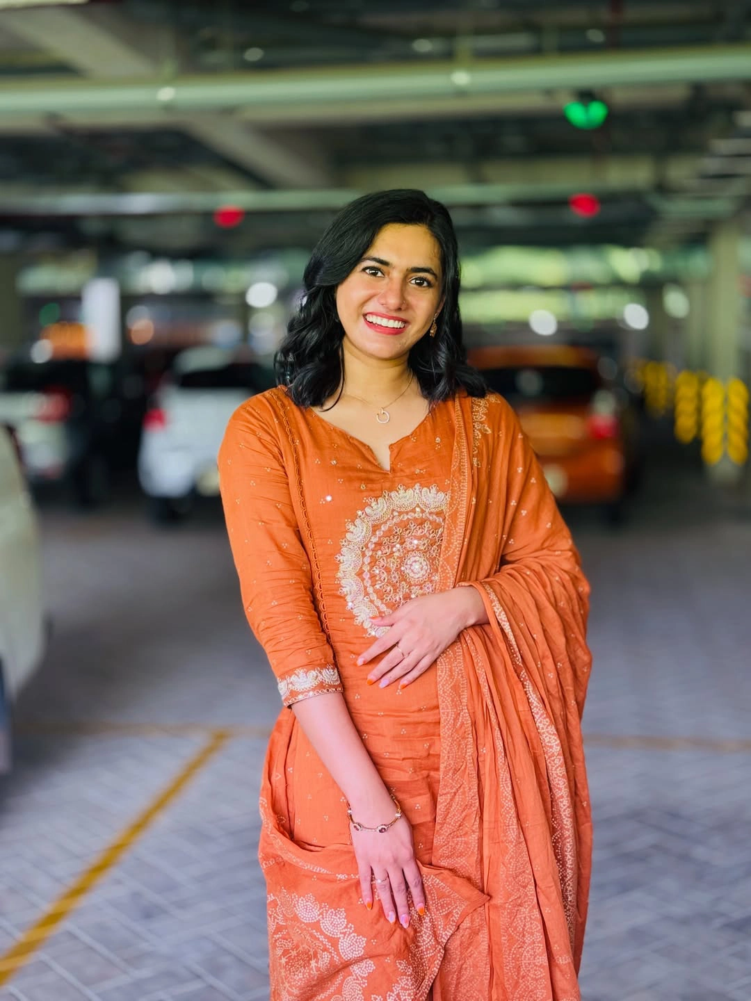 Femina George Malayalam Actress Acting in Allu Arjun Raaka Movie