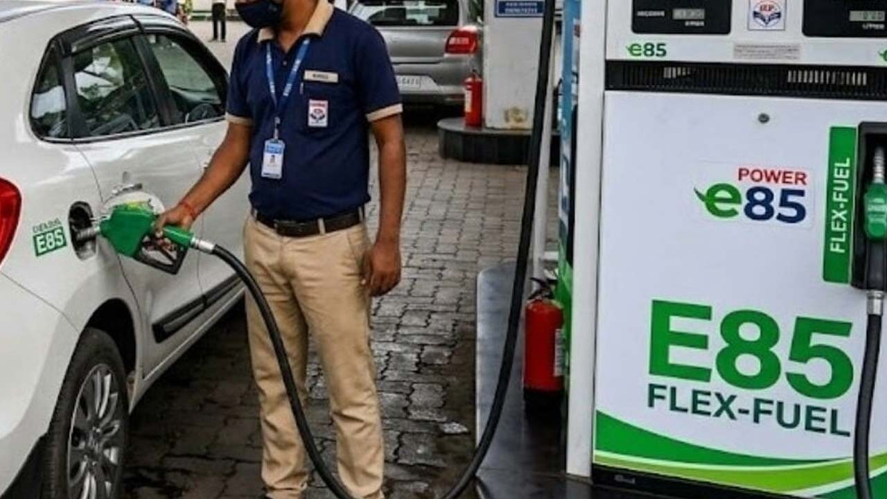 Flex Fuel Vehicles: మొత్తం ఇండియాలో E22, E25, E27, E30 నుంచి E85 వరకు ఏ పెట్రోల్ అయినా నడిచే వాహనాలివే..