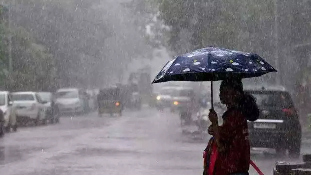 Hyderabad Rains: సైబరాబాద్ అలెర్ట్.. నేడు భారీ వర్షాల సూచన.. వాహనదారులకు హెచ్చరికలు