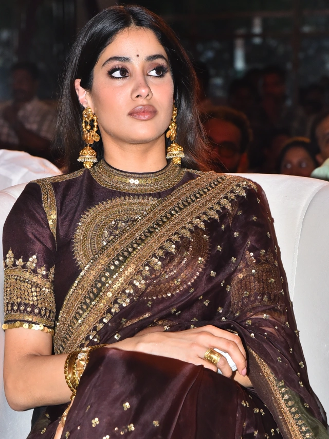 Janhvi Kapoor Photos from Peddi Pre Release Event