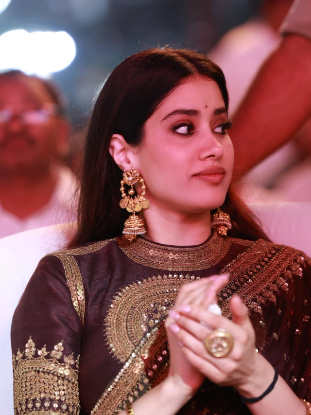 Janhvi Kapoor Photos from Peddi Pre Release Event