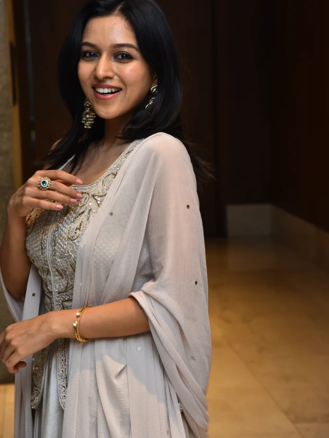 Kavya Anil Cute Looks From Vanda Devullu Pre Release Event
