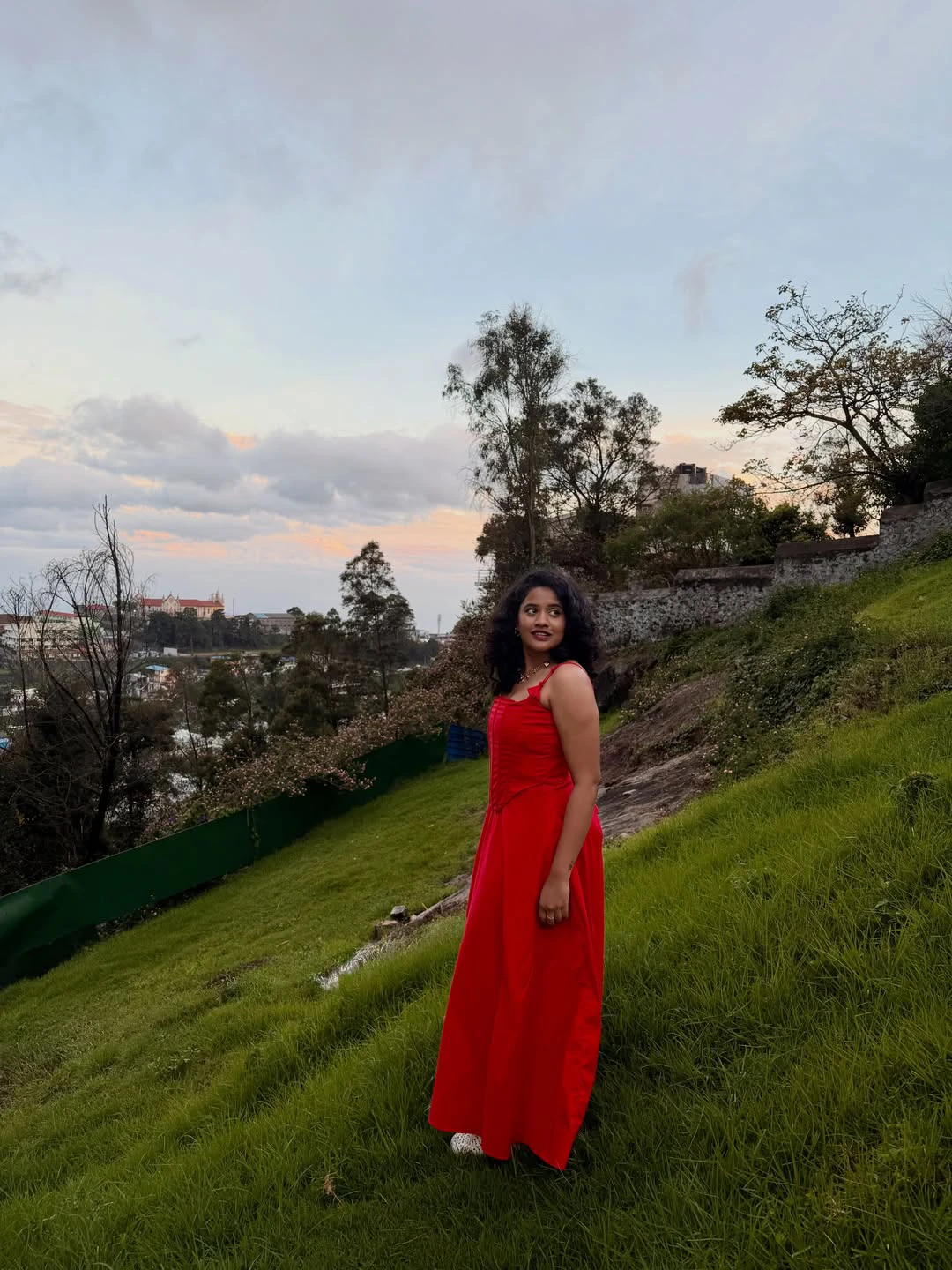 Kirrak Seetha Enjoying Vacation in Kodaikanal