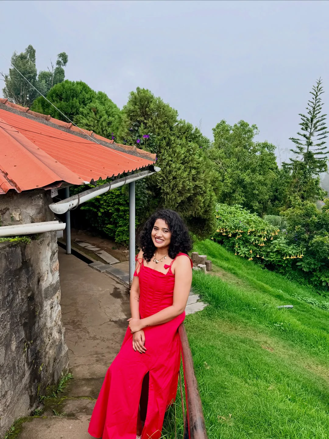 Kirrak Seetha Enjoying Vacation in Kodaikanal