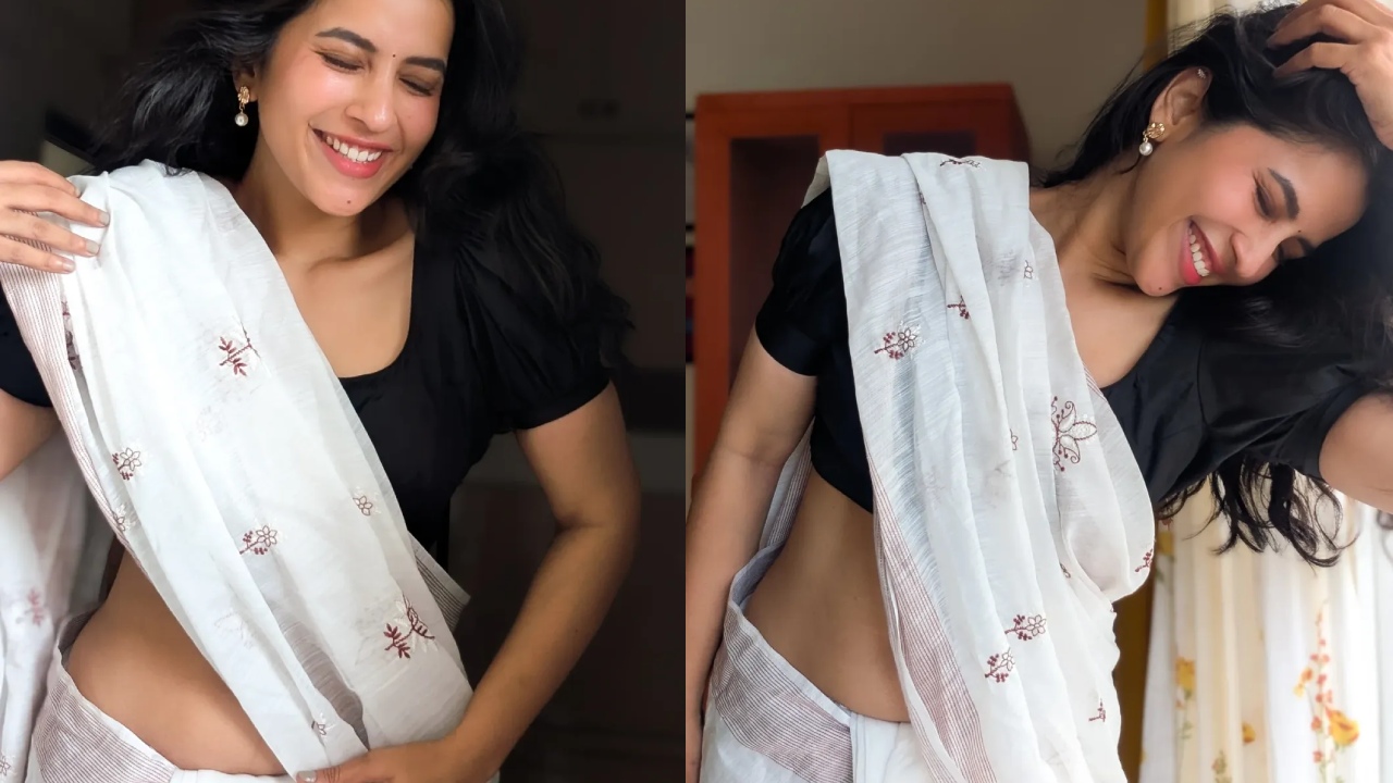 Komalee Prasad Cute Photos in Saree