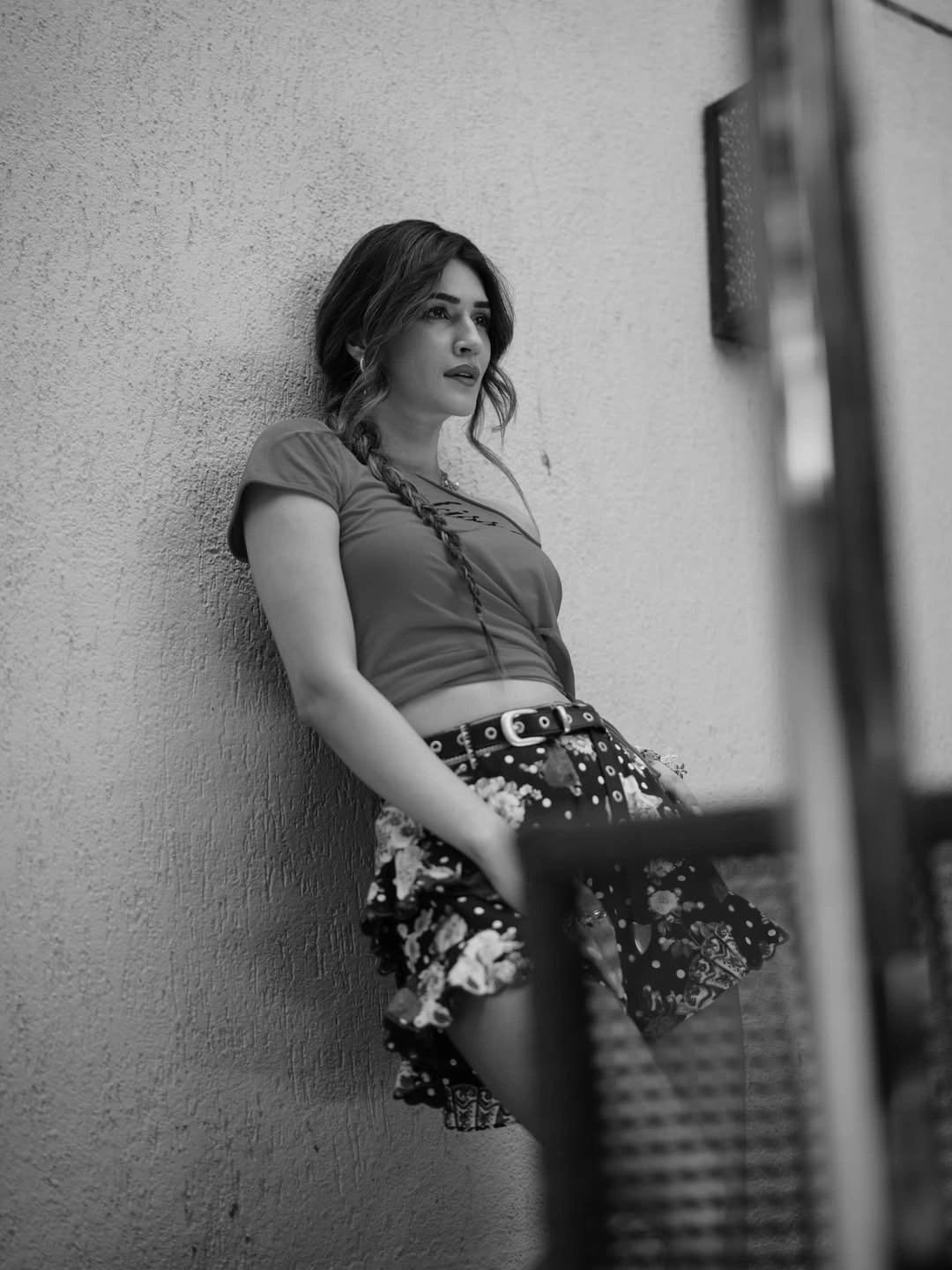 Kriti Sanon Stunning Looks in Short Skirt
