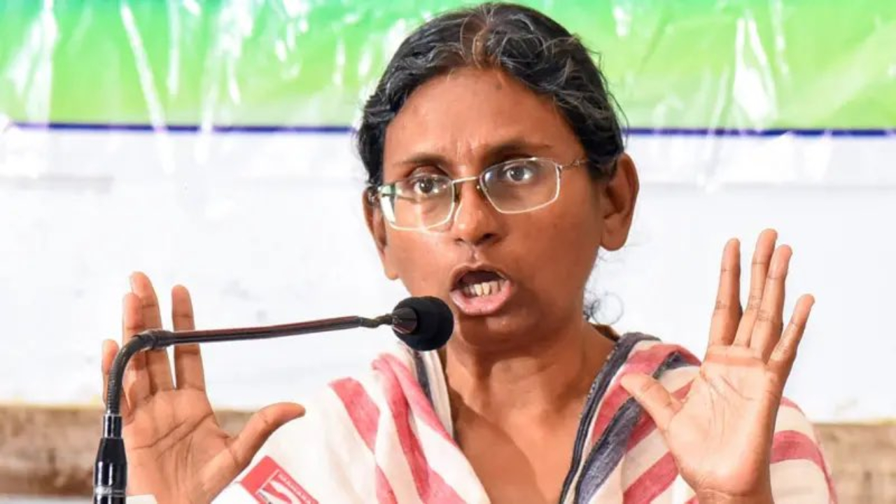 మీనాక్షి నటరాజన్ రాజ్యసభ నామినేషన్ తిరస్కరణకు గురైంది ఈ కేసు వల్లే..