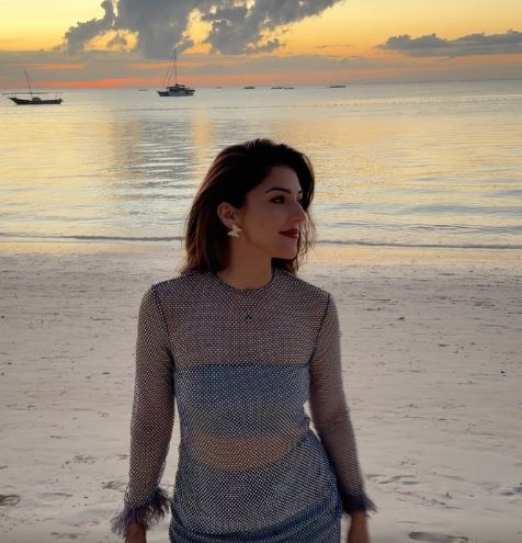Mehreen Pirzadaa Enjoying Honeymoon in Zanzibar Island