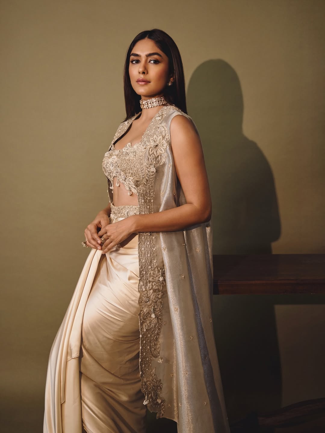 Mrunal Thakur Shines with her Beauty