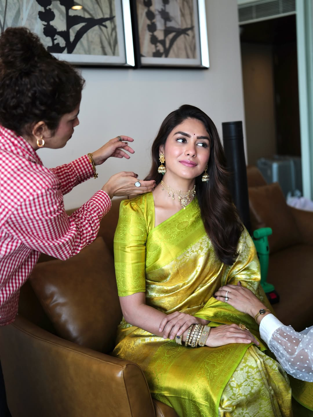 Mrunal Thakur shares special photos from May month