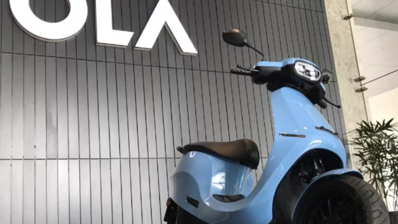 Ola Electric Refund : ఓలా ఎలక్ట్రిక్‌కు ఎదురుదెబ్బ.. వాళ్లందరికీ మొత్తం డబ్బులు వాపస్!