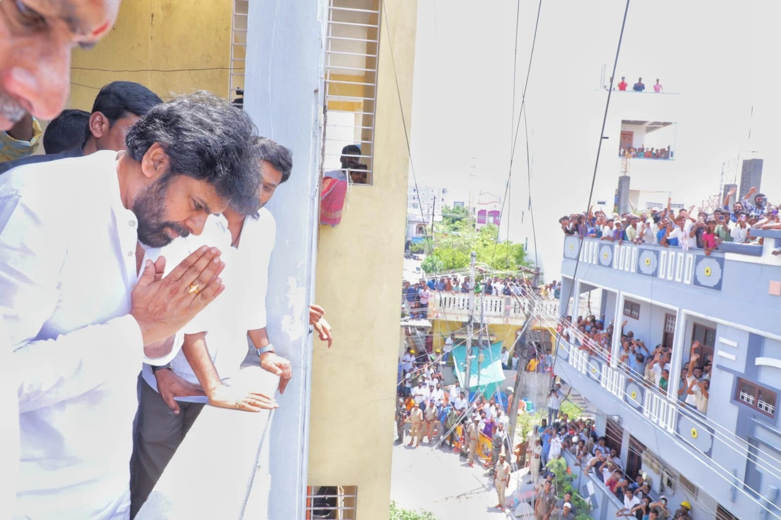 Pawan Kalyan fulfills a fan's wish