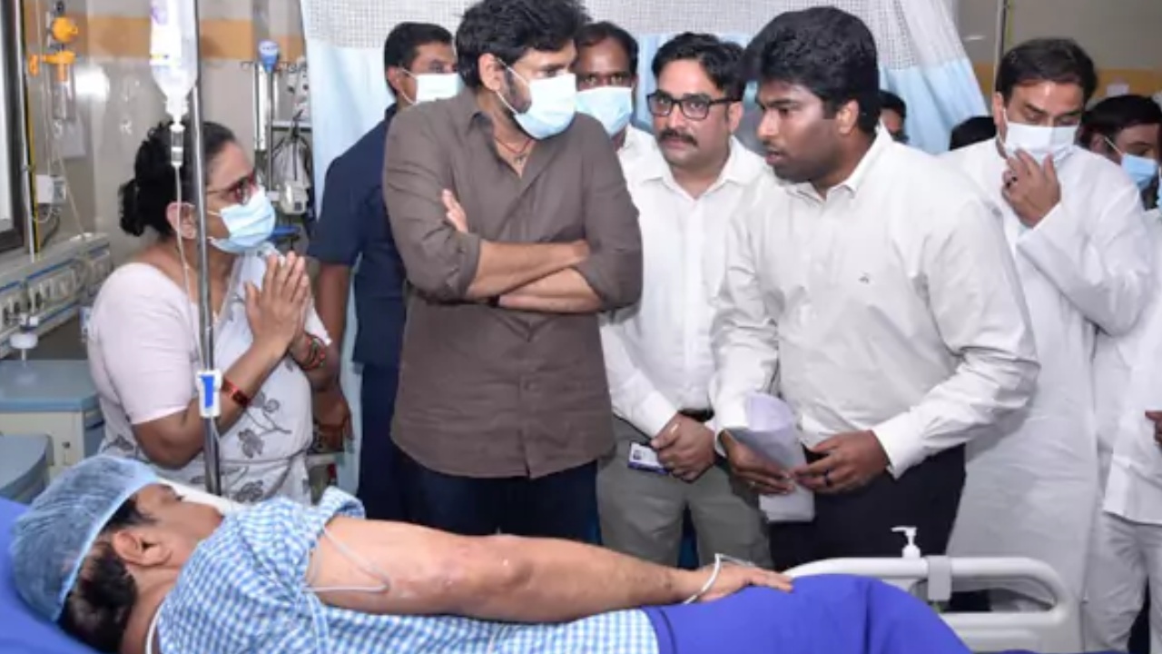 Pawan Kalyan : స్టీల్ ప్లాంట్ ప్రమాద బాధిత కుటుంబాలకు అండగా ఉంటాం.. పరిహారం ప్రకటించిన పవన్ కల్యాణ్..